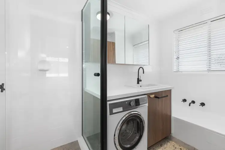 Fifth view of Homely apartment listing, 8/103 Kangaroo Road, Hughesdale VIC 3166