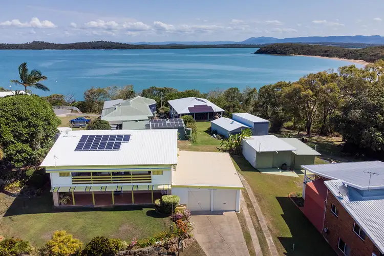 4 Antoney Lane, Sarina Beach QLD 4737