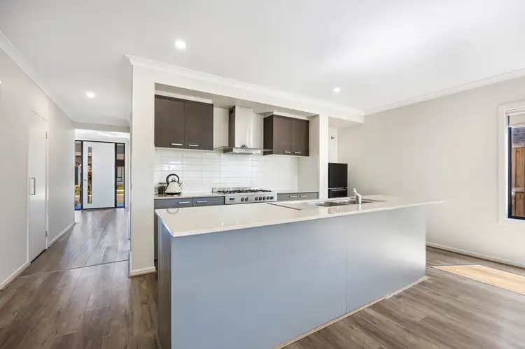 Third view of Homely house listing, 8 Sunlight Avenue, Clyde North VIC 3978