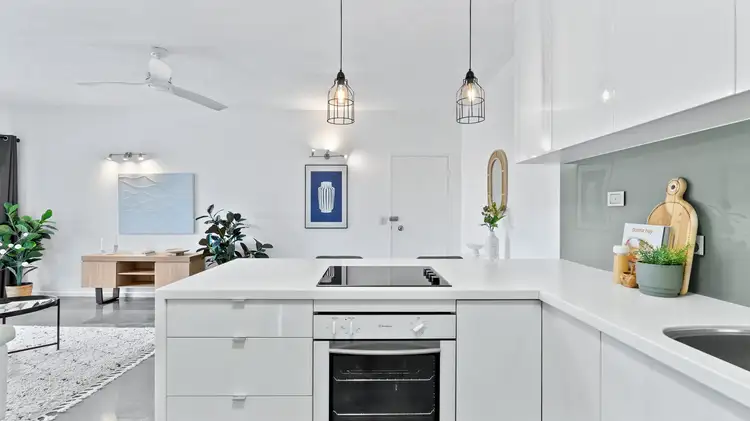 Main view of Homely apartment listing, 6/327-329 Lake Street, Cairns North QLD 4870