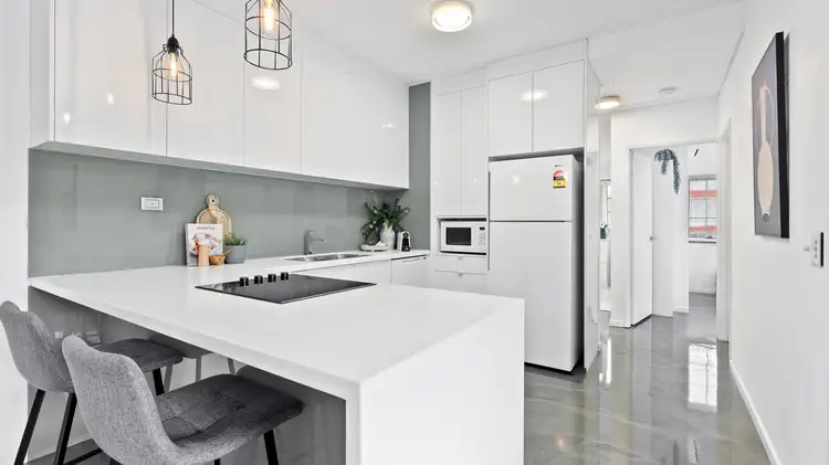 Fourth view of Homely apartment listing, 6/327-329 Lake Street, Cairns North QLD 4870