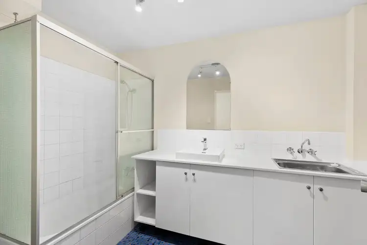 Fifth view of Homely apartment listing, 3/82 Miskin Street, Toowong QLD 4066