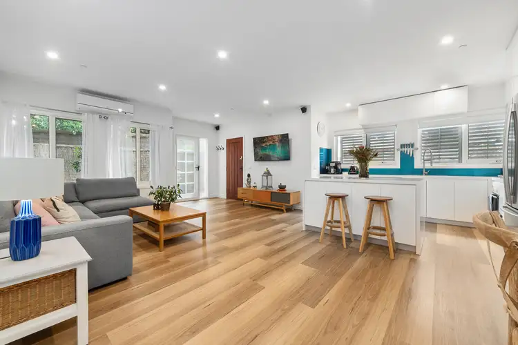 Main view of Homely townhouse listing, 1/32 Pine Hill Drive, Frankston VIC 3199