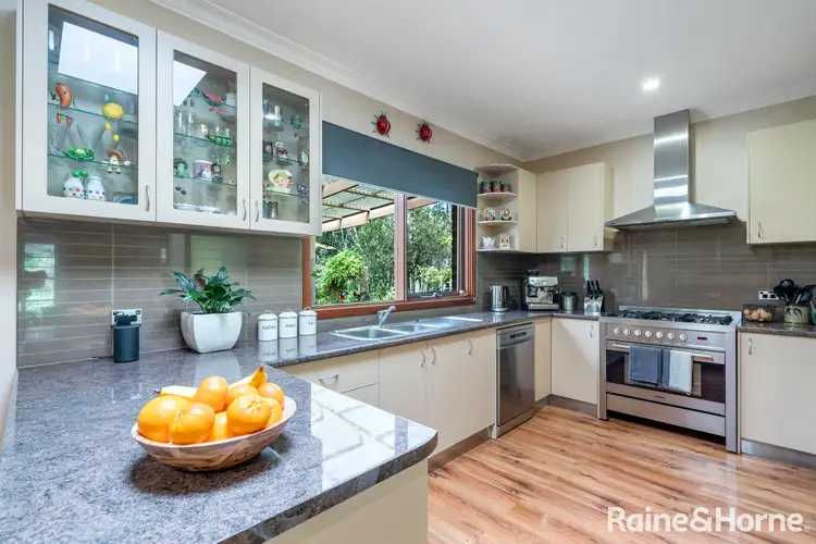 59 Ellandee Crescent, Macedon VIC 3440