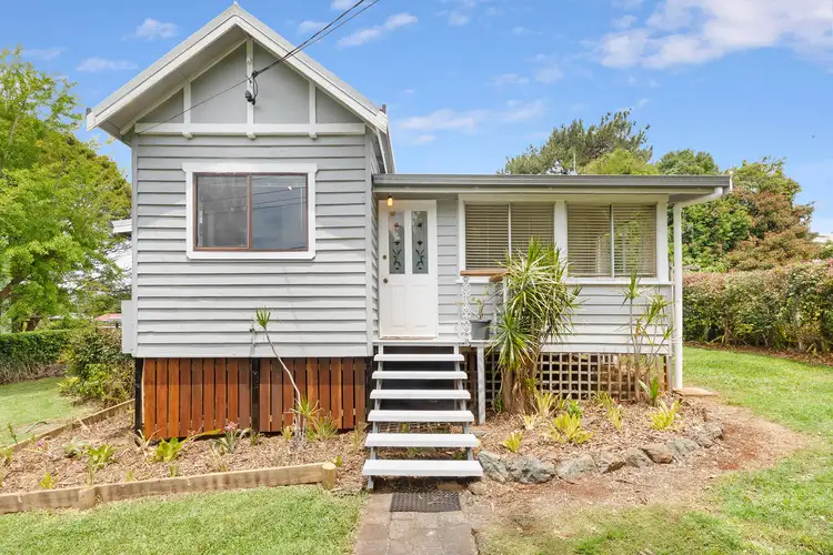 54 North Street, Tamborine Mountain QLD 4272