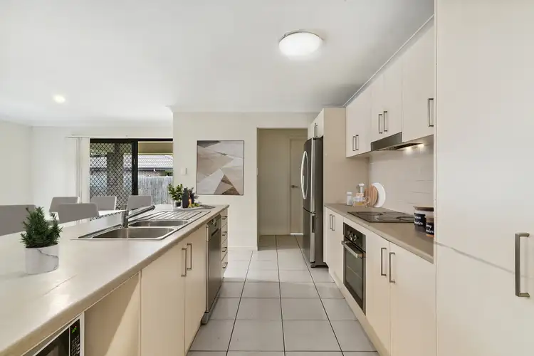 Fifth view of Homely house listing, 4 Lockyer Place, Crestmead QLD 4132