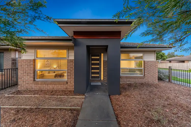 1 Olive Grove, Officer VIC 3809