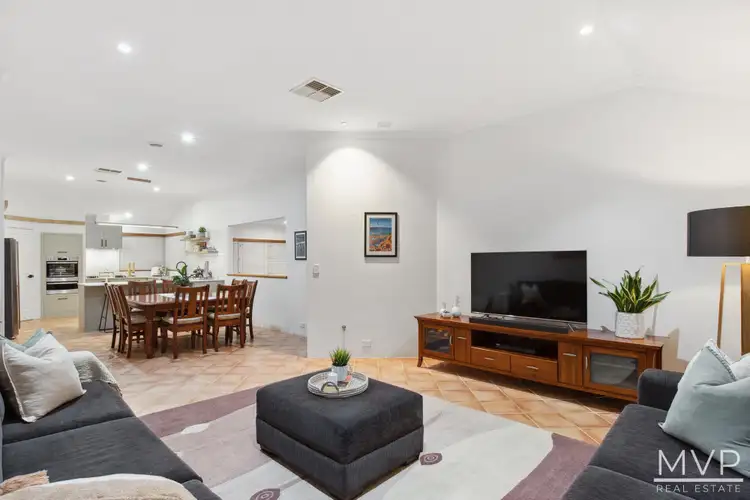 Sixth view of Homely house listing, 3 Braemar Rise, Bibra Lake WA 6163