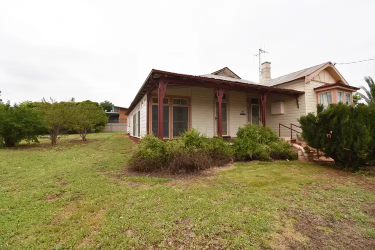 192 Percy Street, Wellington NSW 2820