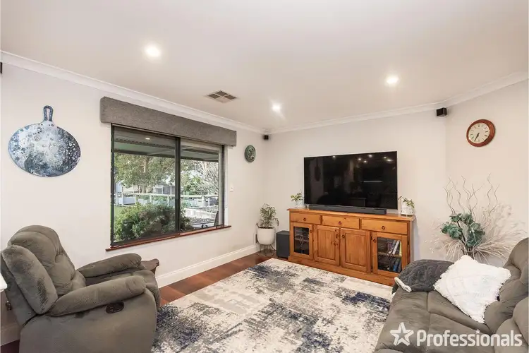Sixth view of Homely house listing, 16 Pethick Close, Byford WA 6122