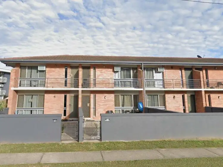 Main view of Homely unit listing, 2/153 Nathan Street, Cranbrook QLD 4814