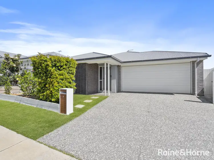 7 Glendevon Street