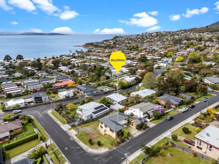 1A Blanche Avenue, Blackmans Bay TAS 7052
