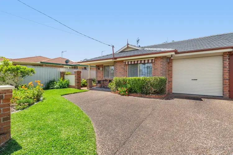 Main view of Homely villa listing, 1/1 York Street, Bateau Bay NSW 2261
