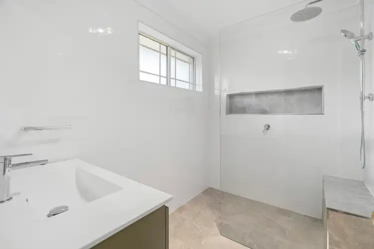 Sixth view of Homely villa listing, 1/1 York Street, Bateau Bay NSW 2261