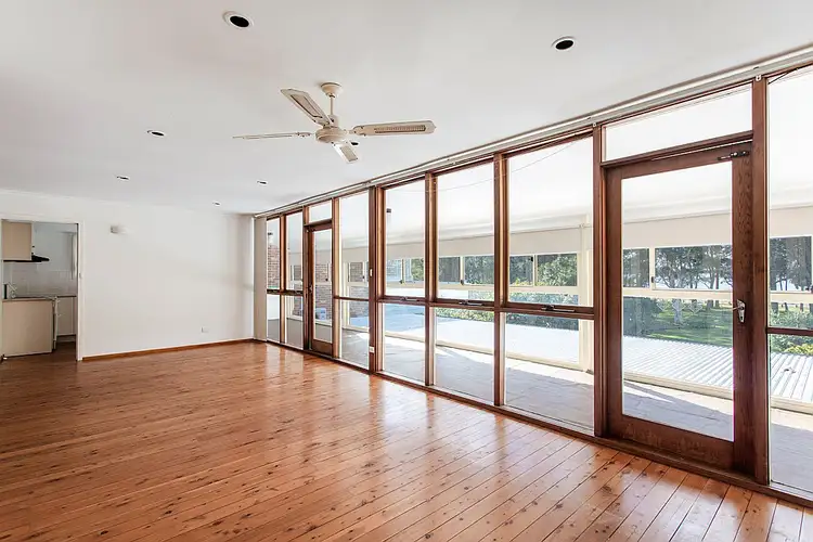 Fifth view of Homely house listing, 173 Lakedge Avenue, Berkeley Vale NSW 2261