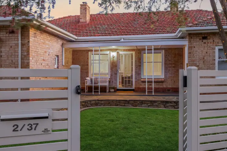 2/37 Aroha Terrace, Black Forest SA 5035