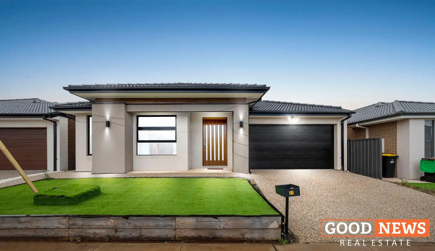 Main view of Homely house listing, 31 Stevenage Drive, Strathtulloh VIC 3338
