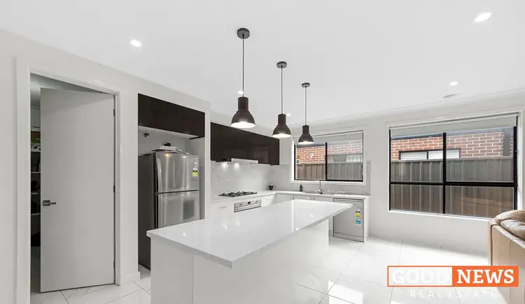 Fourth view of Homely house listing, 31 Stevenage Drive, Strathtulloh VIC 3338