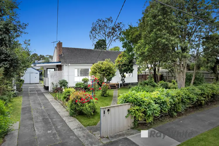 7 Mimosa Avenue, Kilsyth VIC 3137