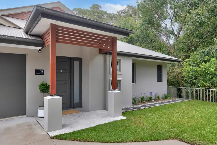 38 Pickering Place, Upper Kedron QLD 4055