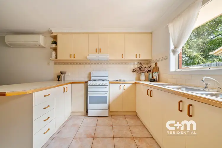 Sixth view of Homely townhouse listing, 5 The Avenue, Glenroy VIC 3046