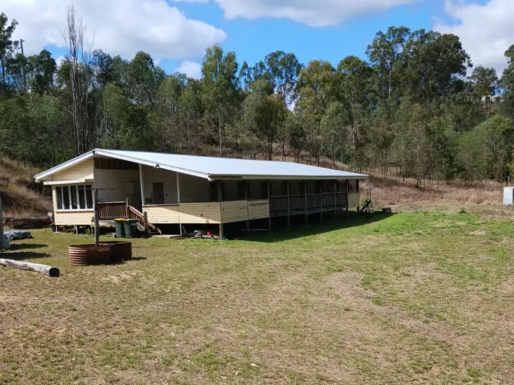35 Dickson Street, Mount Perry QLD 4671