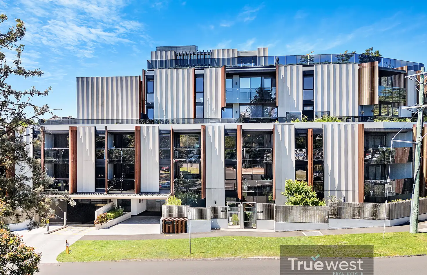 Main view of Homely apartment listing, G17/25 Trent Street, Glen Iris VIC 3146