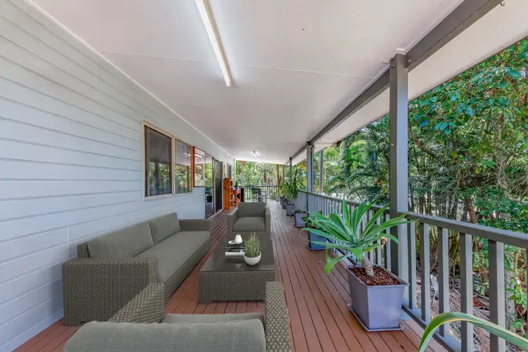 27 Eshelby Drive, Cannonvale QLD 4802