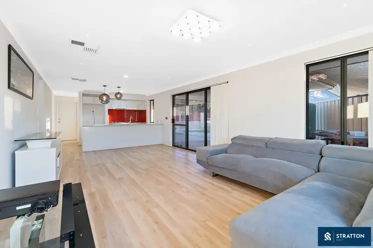 Fifth view of Homely house listing, 15 Nutmeg Place, Wattle Grove WA 6107