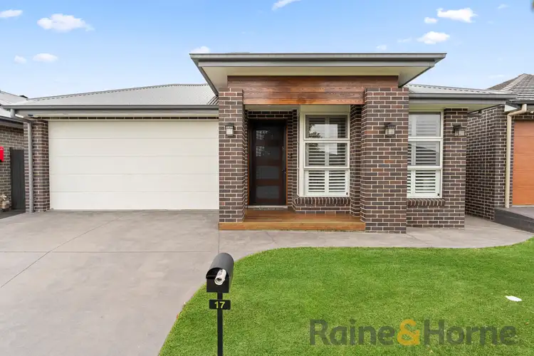 17 Glendiver Street, Gledswood Hills NSW 2557