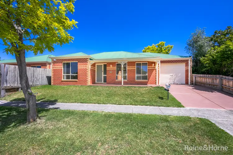 63 Thornton Avenue, Sunbury VIC 3429