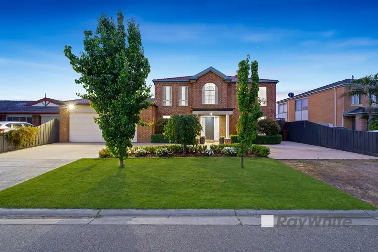 3 Berkshire Place, Narre Warren South VIC 3805