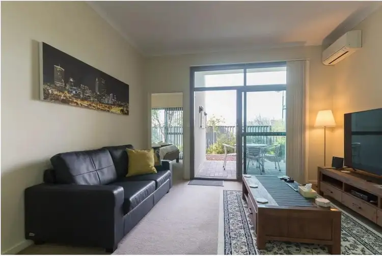 Second view of Homely house listing, 27/35 Malata Crescent, Success WA 6164
