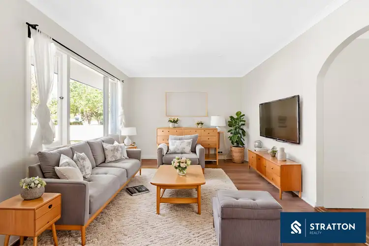 9 Drayton Court, Kelmscott WA 6111