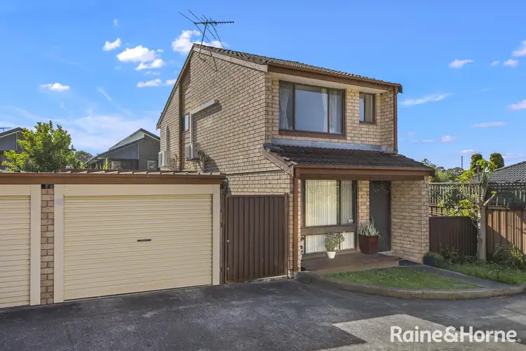 6/3 Amaranthus Place, Macquarie Fields NSW 2564