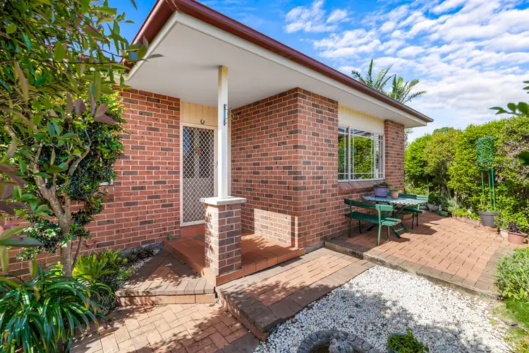 1/22 Epsom Place, Bateau Bay NSW 2261