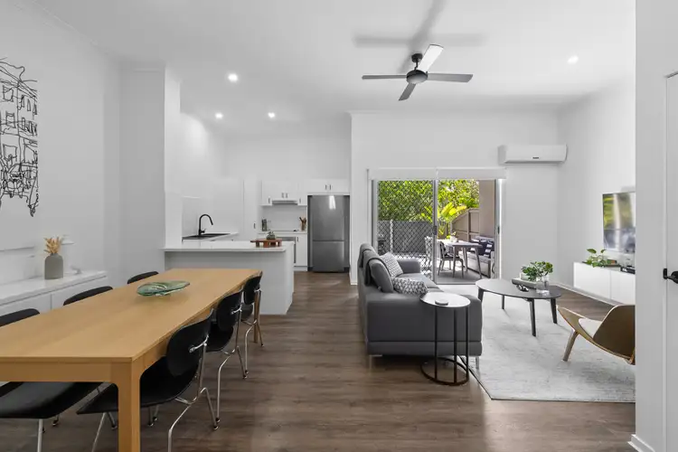 17/2 Toohey Street, Pacific Pines QLD 4211