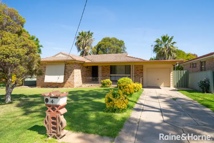 4 Carmody Street, Kooringal NSW 2650