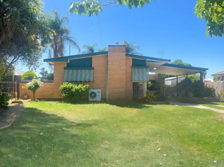 424 Ross Circuit, Lavington NSW 2641