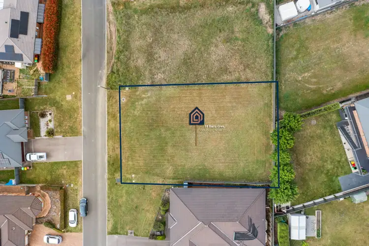 18 Barry Crescent, Goulburn NSW 2580