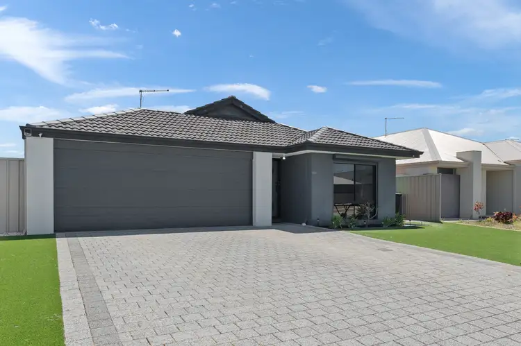 15 Tuscan Way, Karnup WA 6176