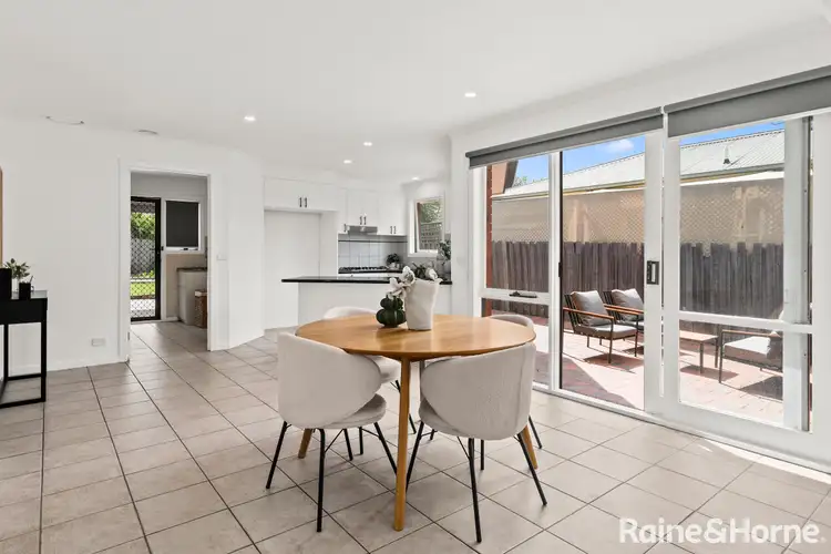 Sixth view of Homely house listing, 6 Tolson Court, Roxburgh Park VIC 3064
