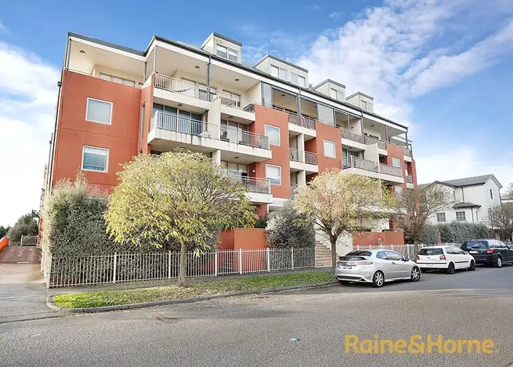207/77 Village Way, Maribyrnong VIC 3032