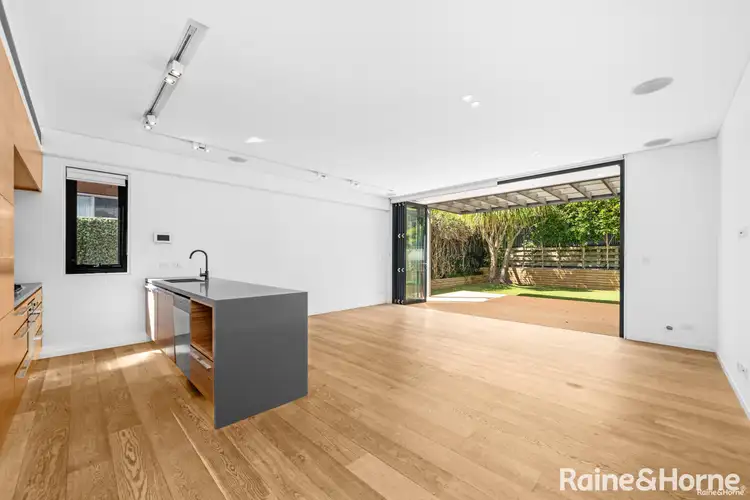 48A Mascot Drive, Eastlakes NSW 2018