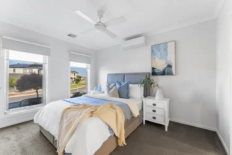 Fifth view of Homely house listing, 28 Corymbia Grove, South Morang VIC 3752
