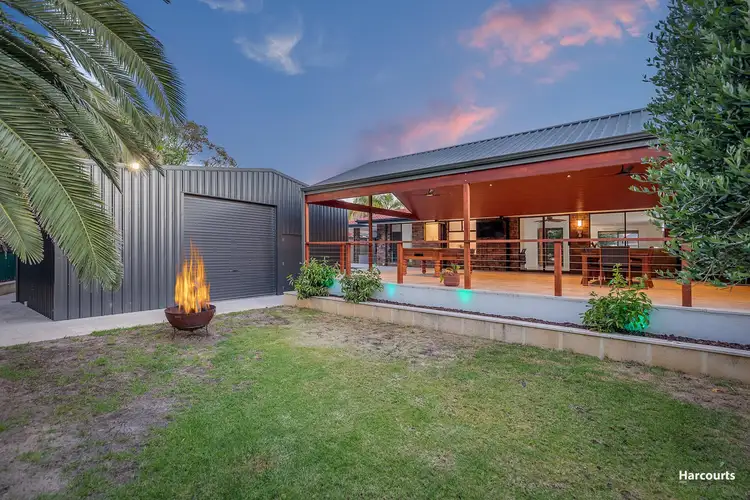 19 Brookside Avenue, Kelmscott WA 6111