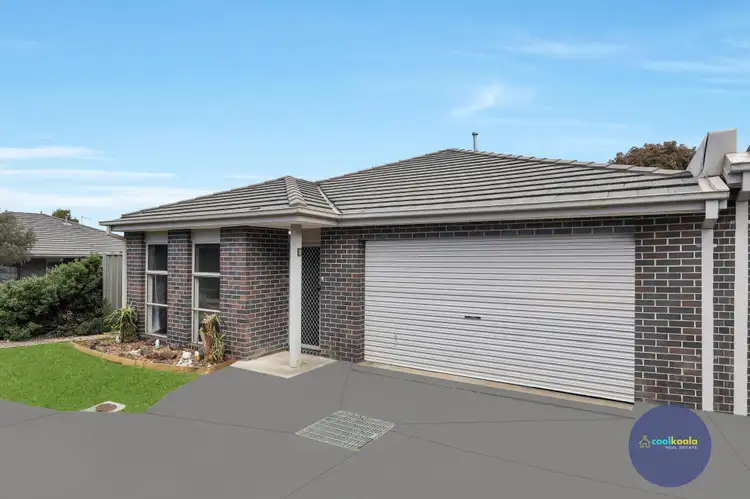 Second view of Homely house listing, 8/43 Darraweit Road, Wallan VIC 3756