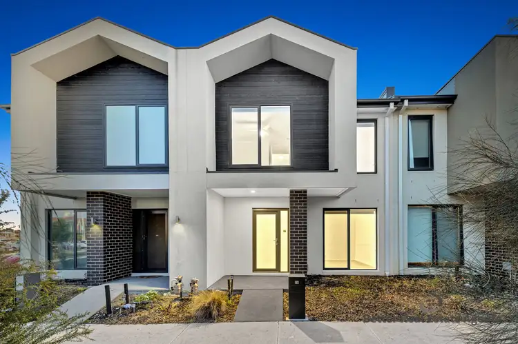 24 Bonsallo Walk