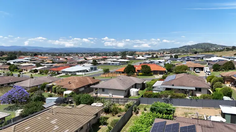 Second view of Homely house listing, 25 Honeyeater Place, Lowood QLD 4311